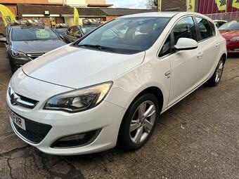 Used Vauxhall Astra 2015 for sale - 76924761: Photo 4