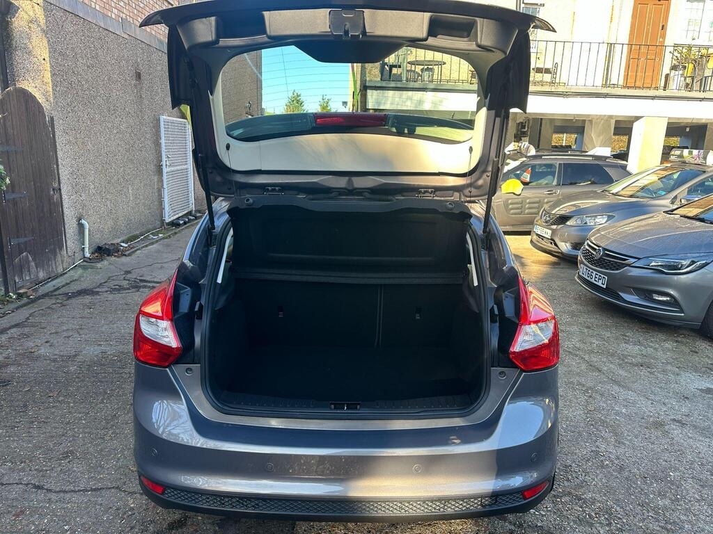 Used Ford Focus 2013 for sale - 76886079: Photo 14