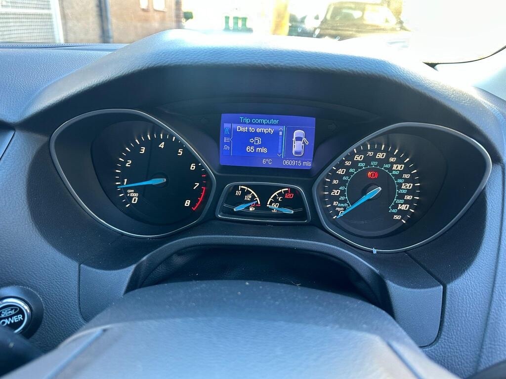 Used Ford Focus 2013 for sale - 76886079: Photo 18