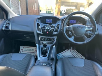 Used Ford Focus 2013 for sale - 76886079: Photo