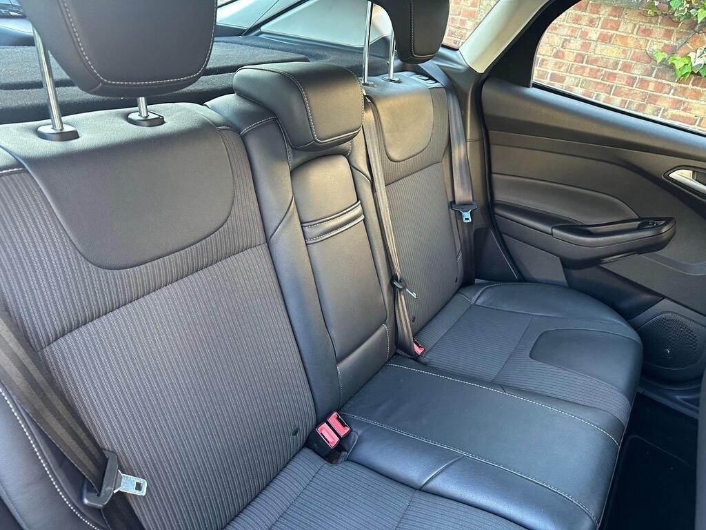 Used Ford Focus 2013 for sale - 76886079: Photo 36