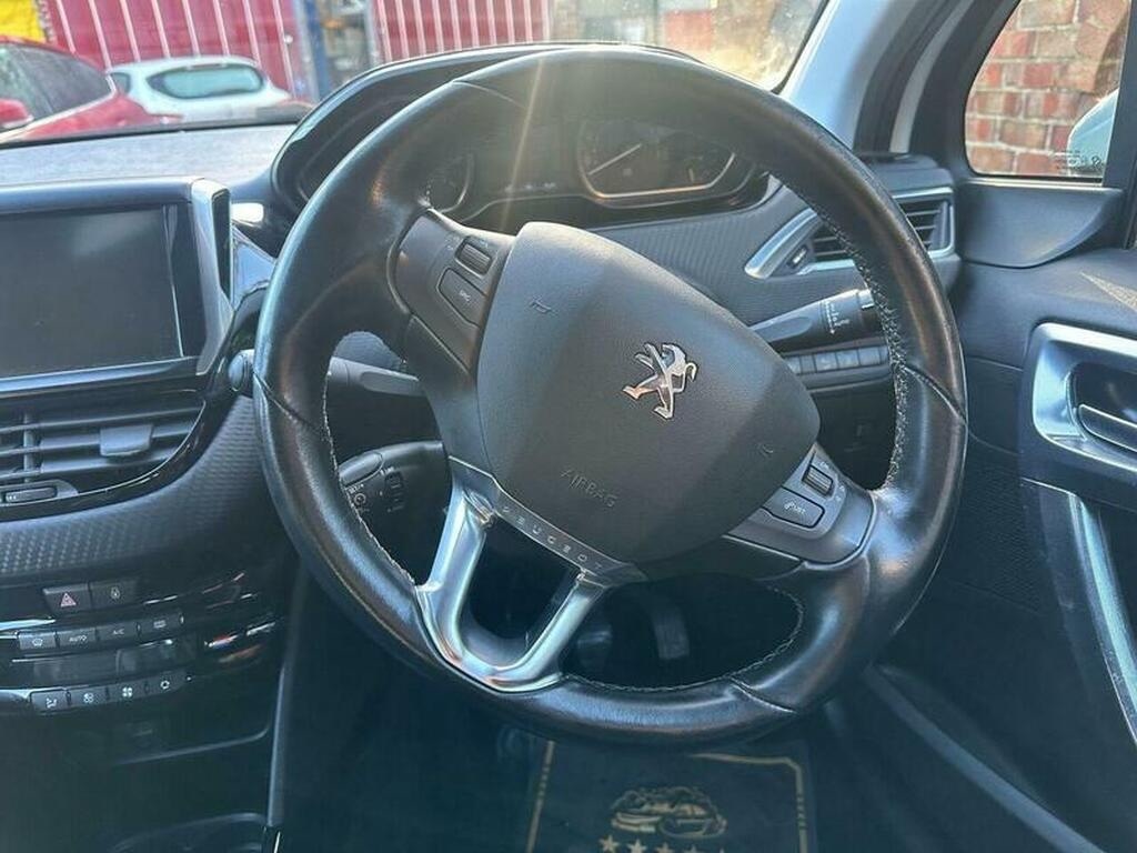 Used Peugeot 2008 2016 for sale - 77019982: Photo 12