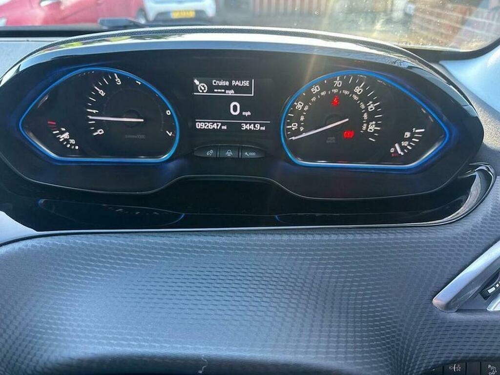 Used Peugeot 2008 2016 for sale - 77019982: Photo 14