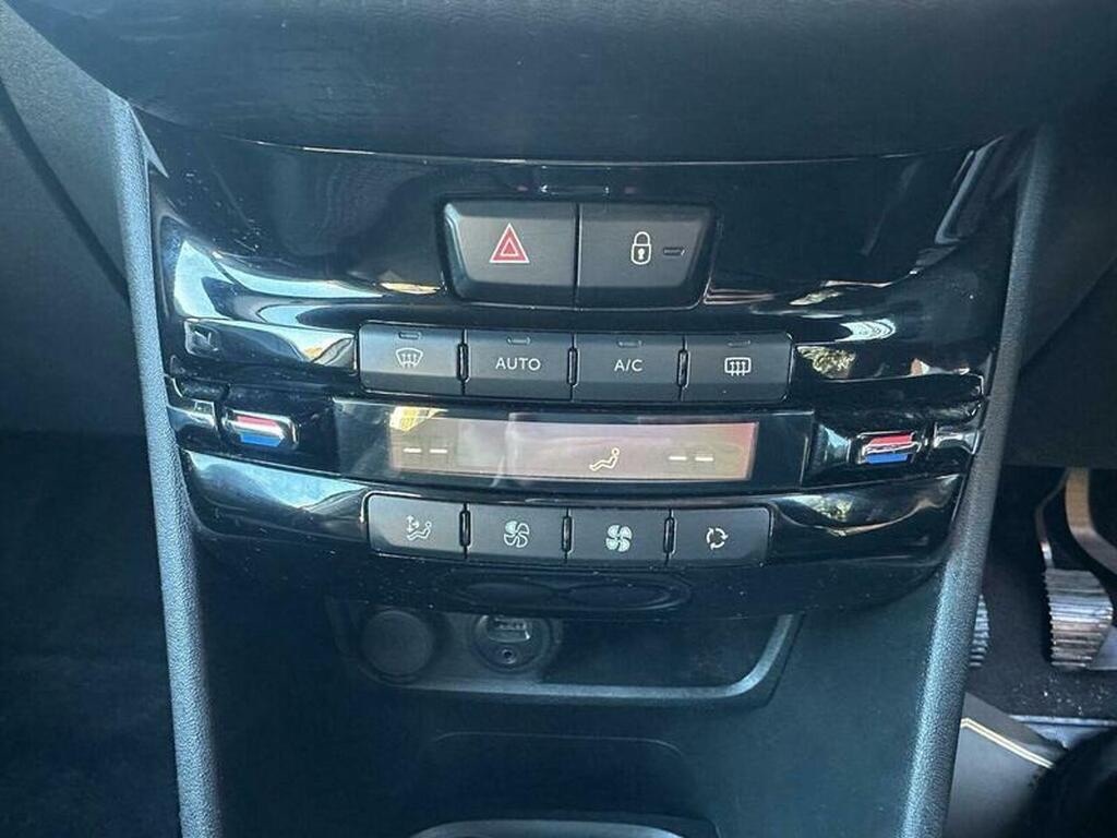 Used Peugeot 2008 2016 for sale - 77019982: Photo 23