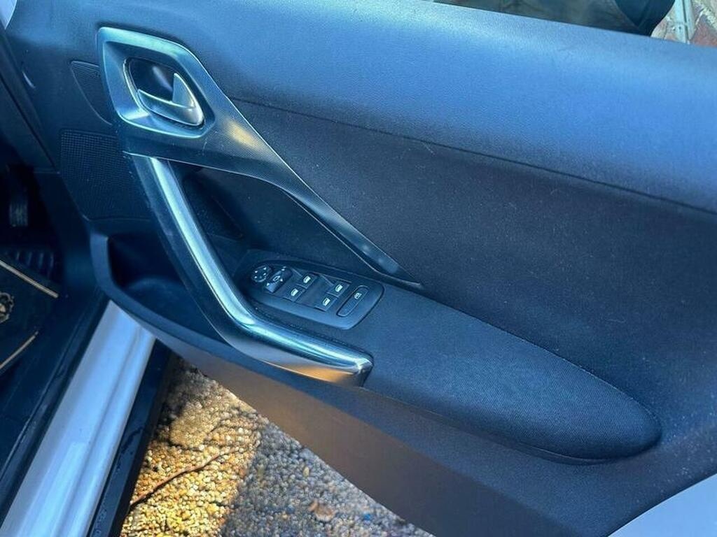 Used Peugeot 2008 2016 for sale - 77019982: Photo 26