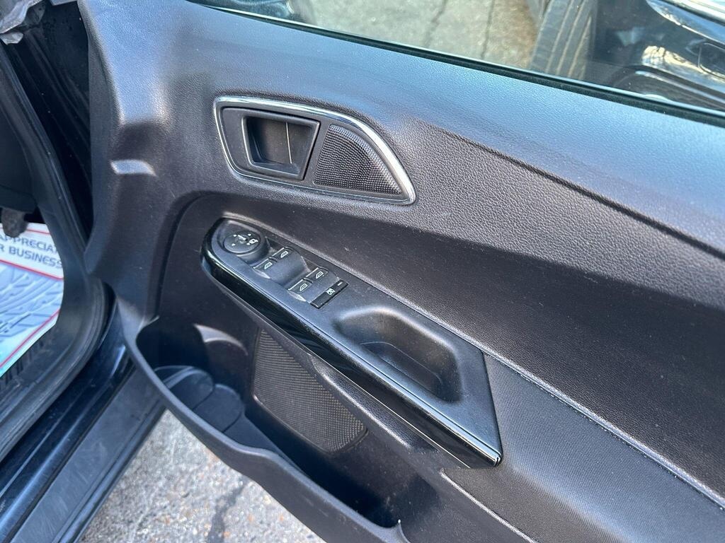 Used Ford B-MAX 2012 for sale - 77057006: Photo 24