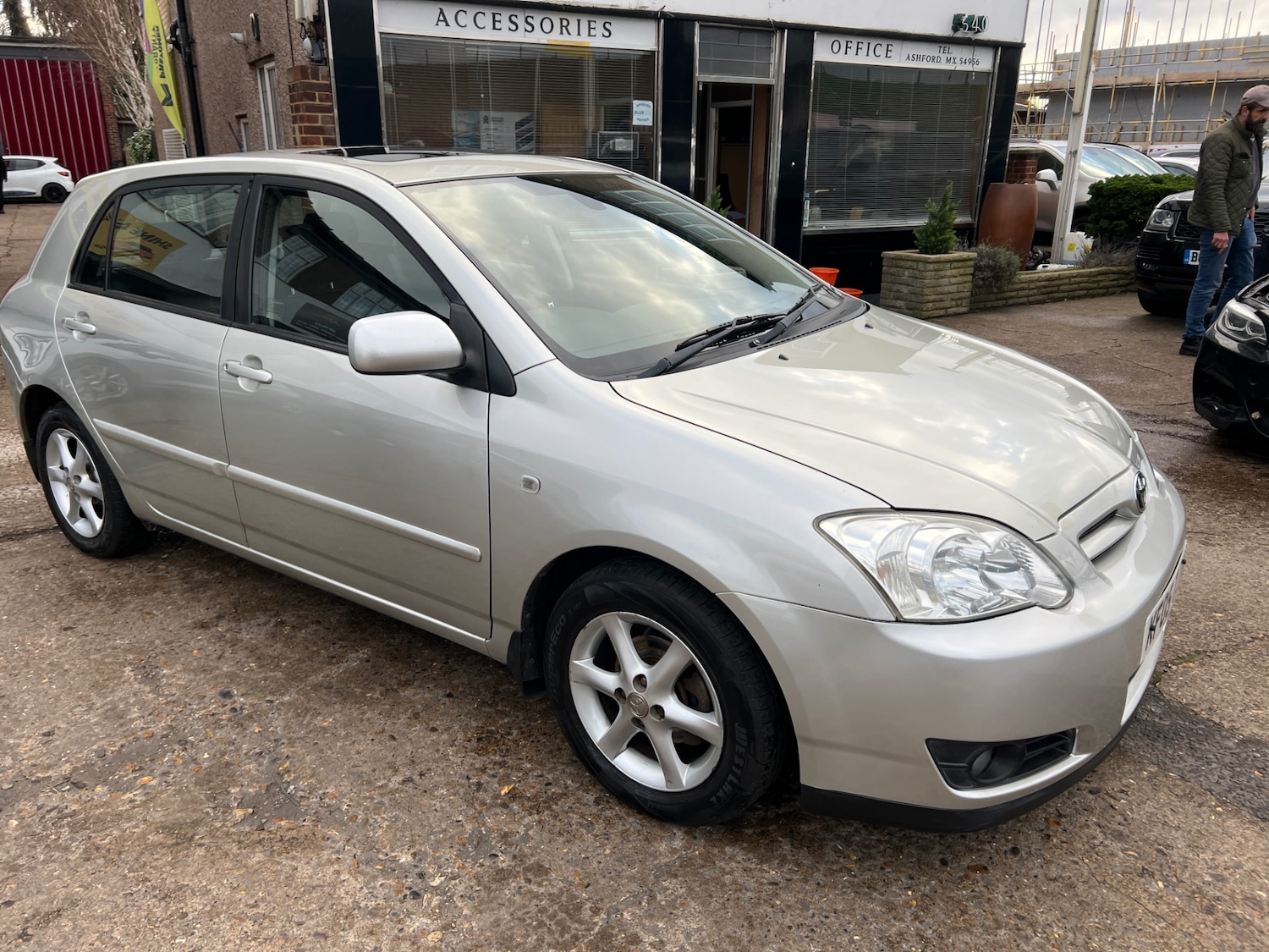 Used Toyota Corolla 2005 for sale - 77057024: Photo 11