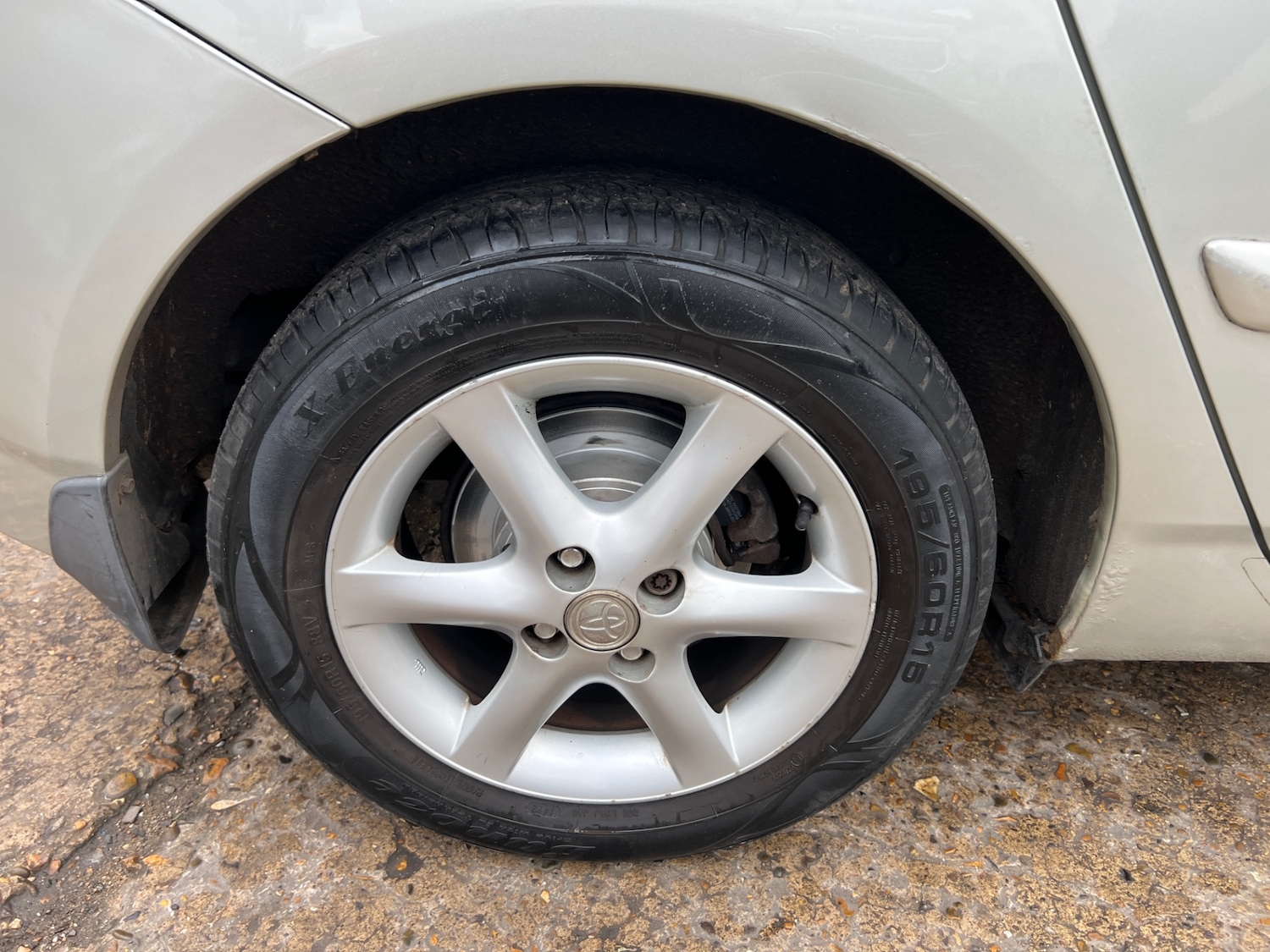 Used Toyota Corolla 2005 for sale - 77057024: Photo 29