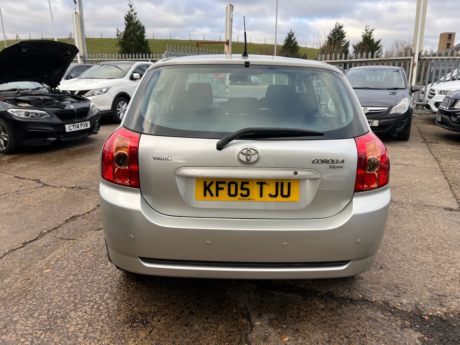 Used Toyota Corolla 2005 for sale - 77057024: Photo 7