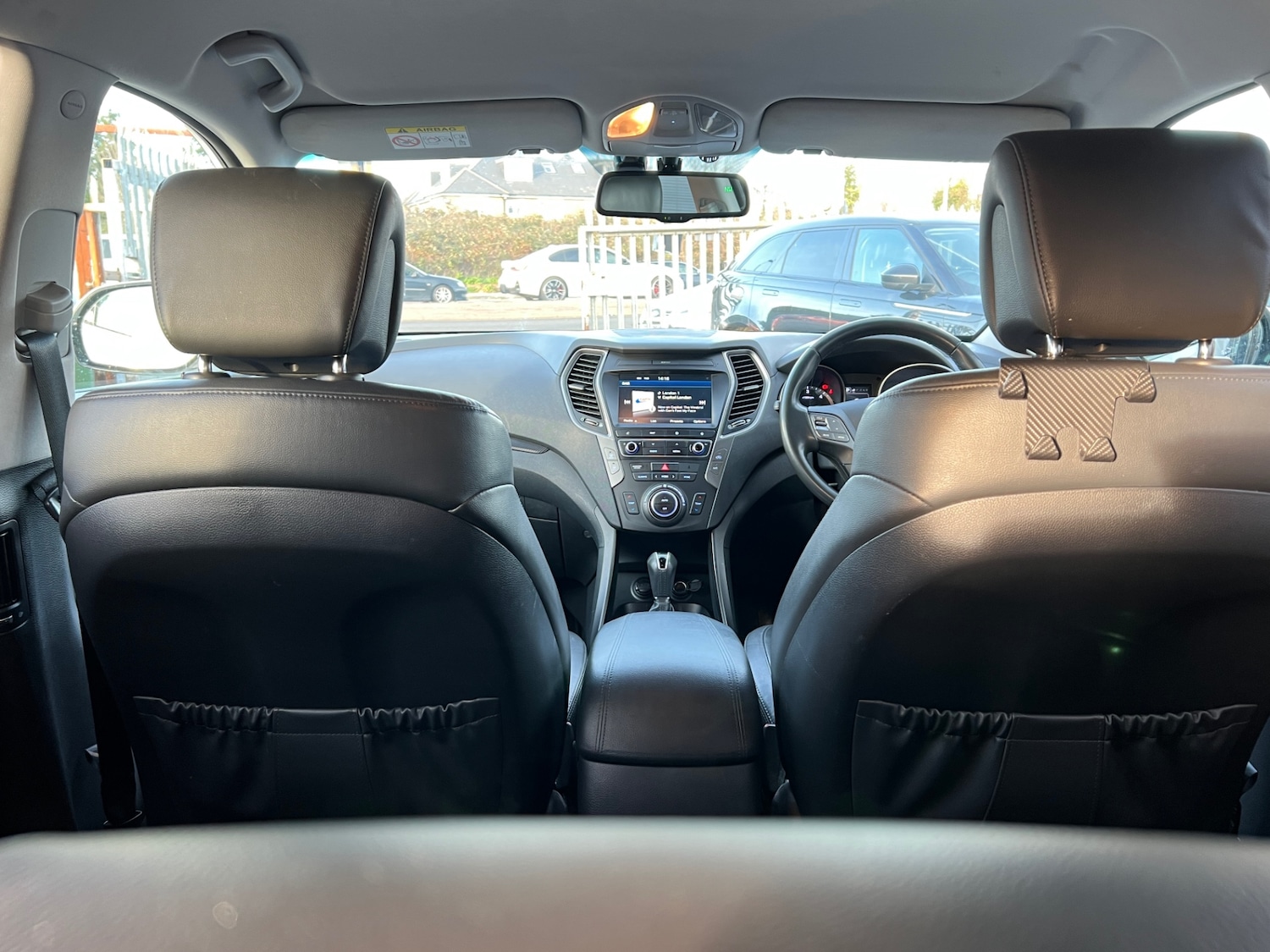 Used Hyundai Santa Fe 2018 for sale - 76942300: Photo 17