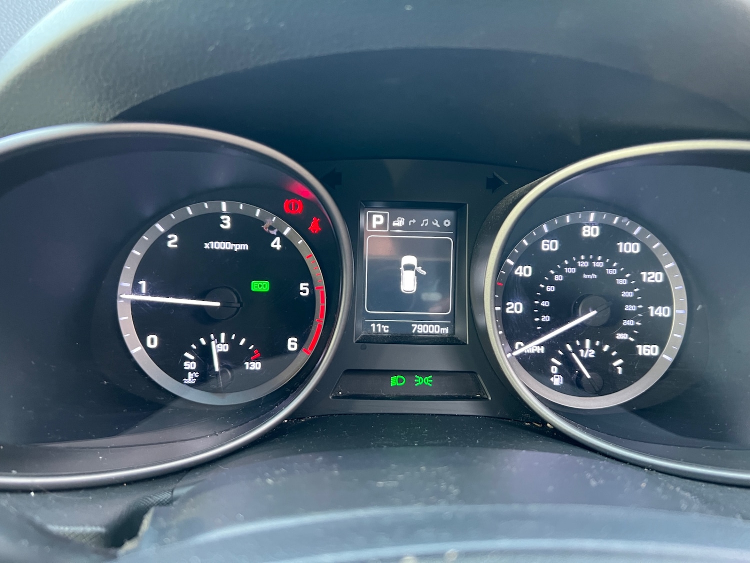 Used Hyundai Santa Fe 2018 for sale - 76942300: Photo 29