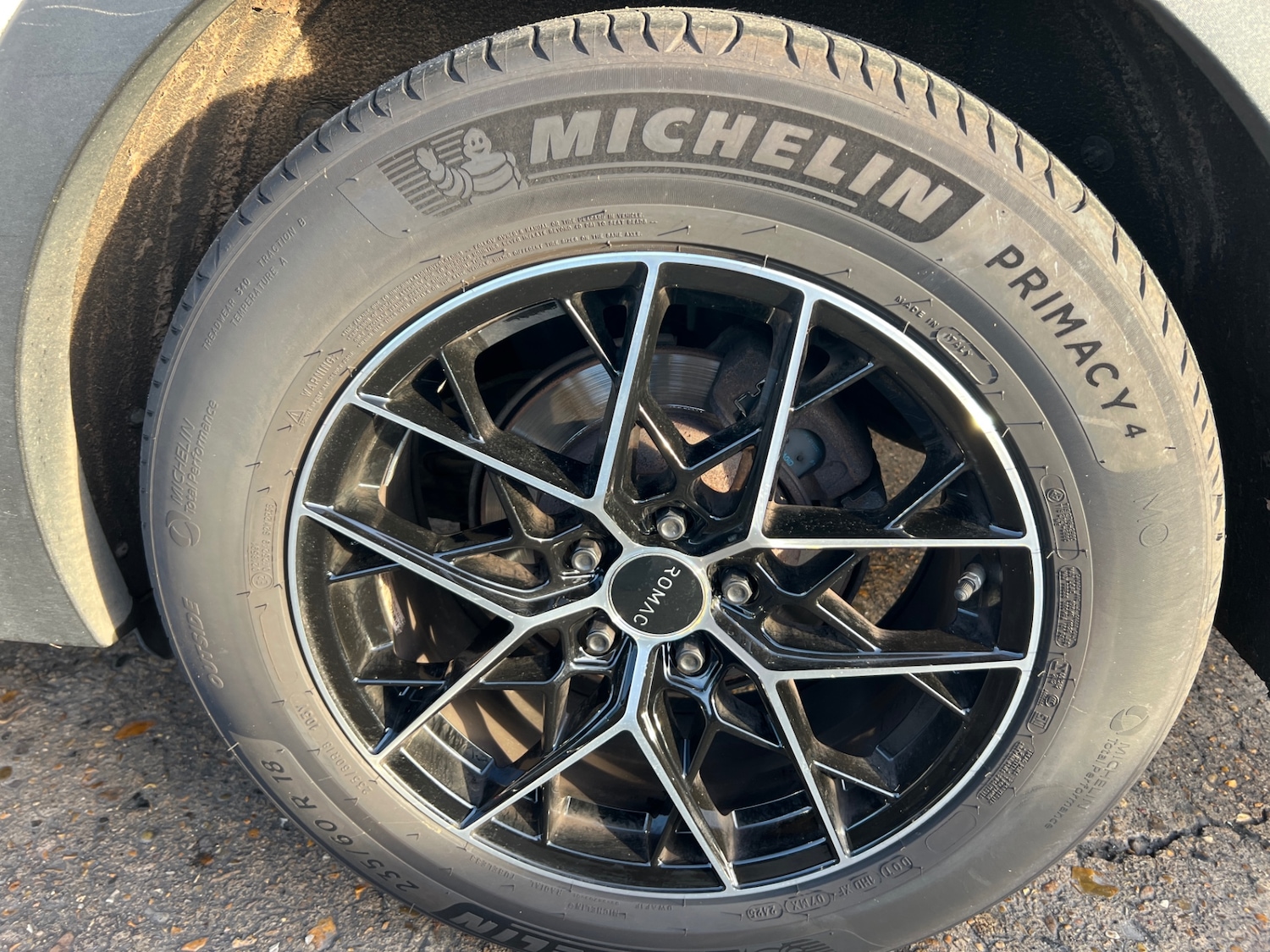 Used Hyundai Santa Fe 2018 for sale - 76942300: Photo 41