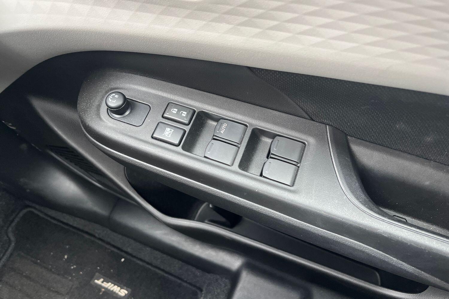 Used Suzuki Swift 2024 for sale - 76294712: Photo 15