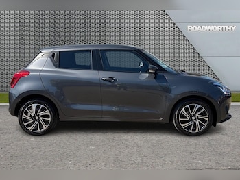 Used Suzuki Swift 2023 for sale - 75905383: Photo