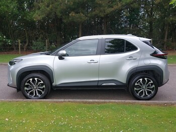 Used Toyota Yaris Cross 2022 for sale - 75036330: Photo