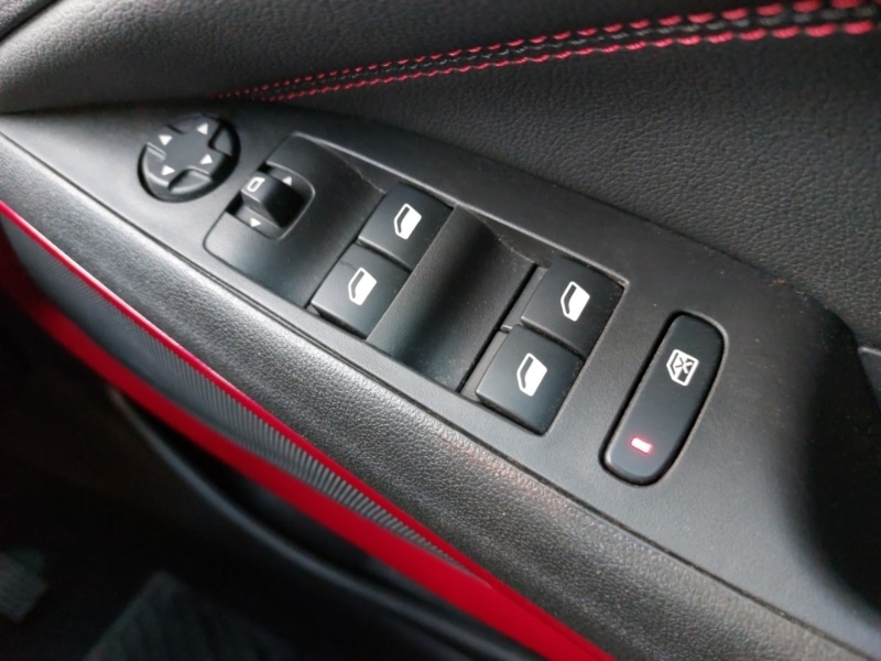 Used Vauxhall Crossland 2023 for sale - 76779791: Photo 17