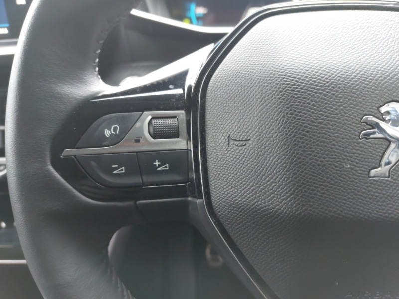 Used Peugeot 208 2023 for sale - 77189936: Photo 15