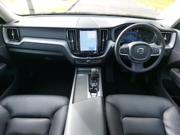 Used Volvo XC60 2021 for sale - 78032947: Photo