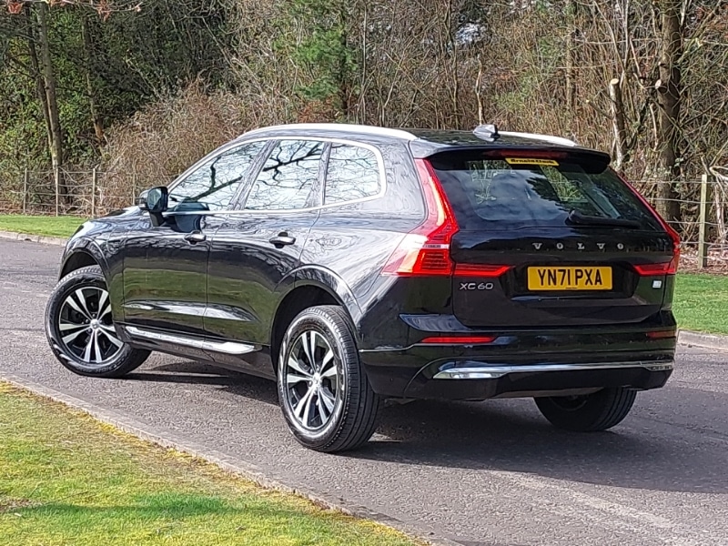 Used Volvo XC60 2021 for sale - 78032947: Photo 3