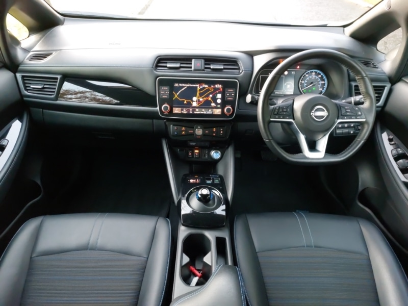 Used Nissan Leaf 2022 for sale - 77311801: Photo 2