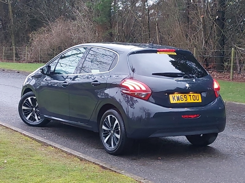 Used Peugeot 208 2019 for sale - 77605781: Photo 3