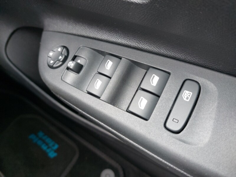 Used Vauxhall Corsa 2024 for sale - 76066424: Photo 17