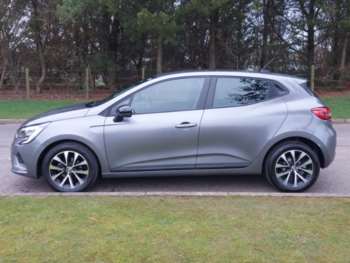 Used Renault Clio 2023 for sale - 73981287: Photo