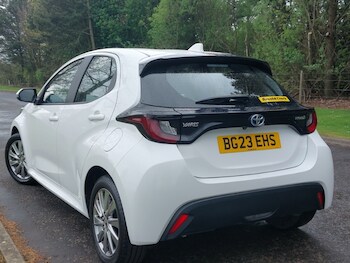 Used Toyota Yaris 2023 for sale - 78441122: Photo
