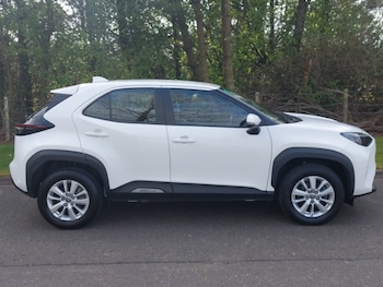 Used Toyota Yaris Cross 2023 for sale - 78274437: Photo