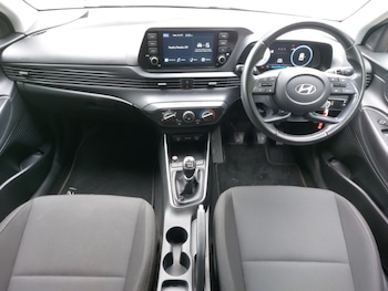 Used Hyundai i20 2024 for sale - 79185878: Photo