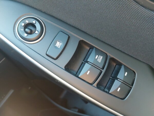 Used Hyundai i30 2015 for sale - 75562523: Photo 16