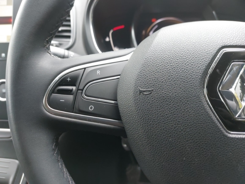 Used Renault Grand Scenic 2019 for sale - 76254658: Photo 15