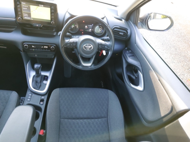 Used Toyota Yaris 2023 for sale - 77556231: Photo 7