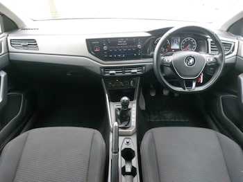 Used Volkswagen Polo 2021 for sale - 77543940: Photo