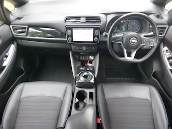 Used Nissan Leaf 2022 for sale - 79310937: Photo