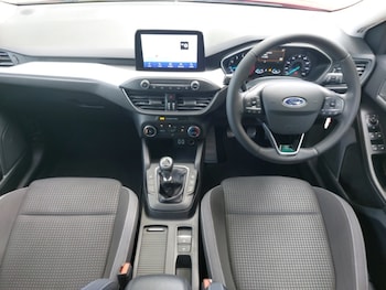 Used Ford Focus 2022 for sale - 78842077: Photo