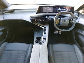 Used Peugeot 3008 2025 for sale - 77623346: Photo