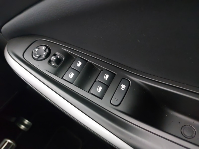 Used Vauxhall Grandland 2023 for sale - 77424310: Photo 17