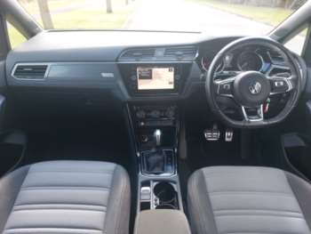 Used Volkswagen Touran 2019 for sale - 74269478: Photo