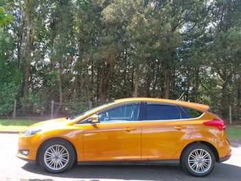 Used Ford Focus 2017 for sale - 78837430: Photo