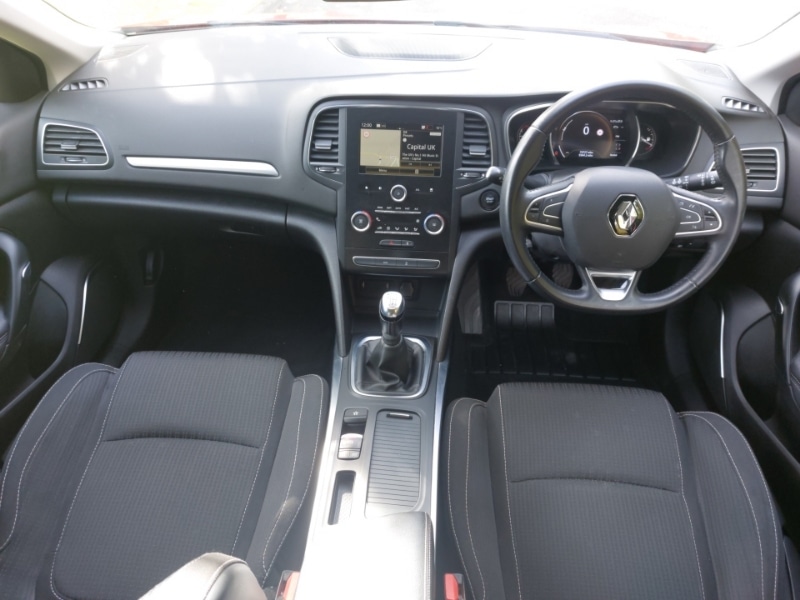 Used Renault Megane 2019 for sale - 76506784: Photo 2