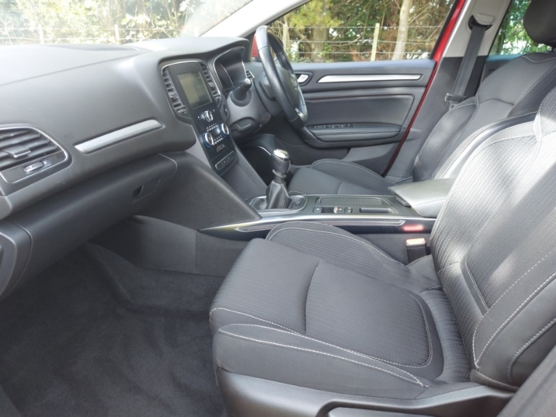 Used Renault Megane 2019 for sale - 76506784: Photo 5