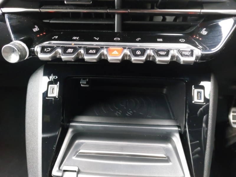 Used Peugeot 2008 2020 for sale - 76264792: Photo 18