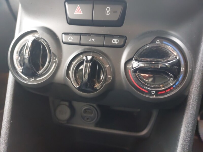 Used Peugeot 208 2016 for sale - 77716787: Photo 18
