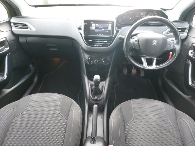 Used Peugeot 208 2016 for sale - 77716787: Photo 2