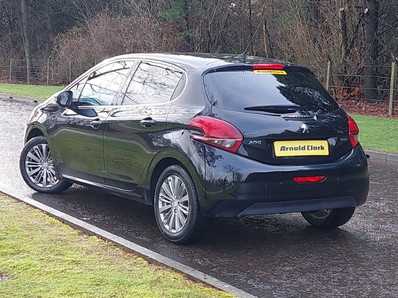 Used Peugeot 208 2016 for sale - 77716787: Photo 3