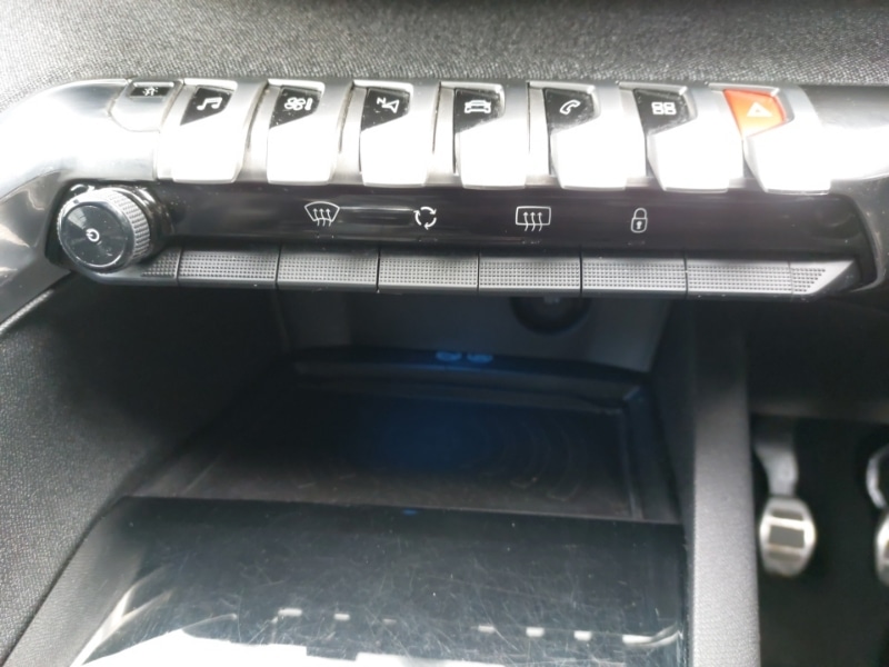 Used Peugeot 3008 2018 for sale - 78040884: Photo 18