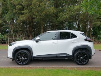 Used Toyota Yaris Cross 2023 for sale - 79555378: Photo