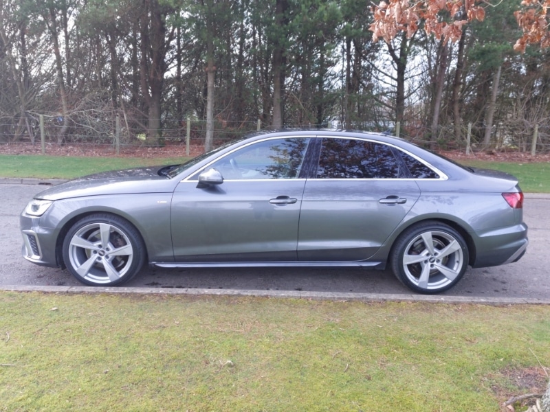 Used Audi A4 2021 for sale - 77702070: Photo 4