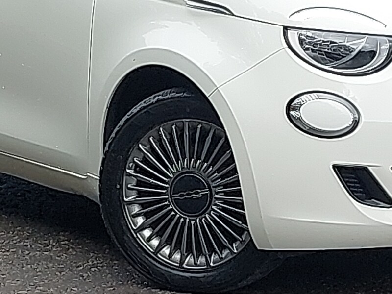 Used Fiat 500 2023 for sale - 78112982: Photo 9